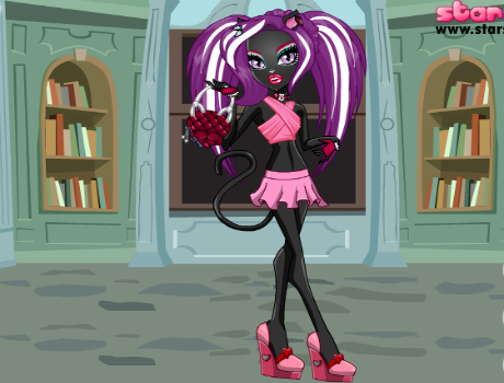Fekete macska öltöztetős monster high játék