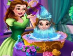 Belle babát fürdet hercegnős játék